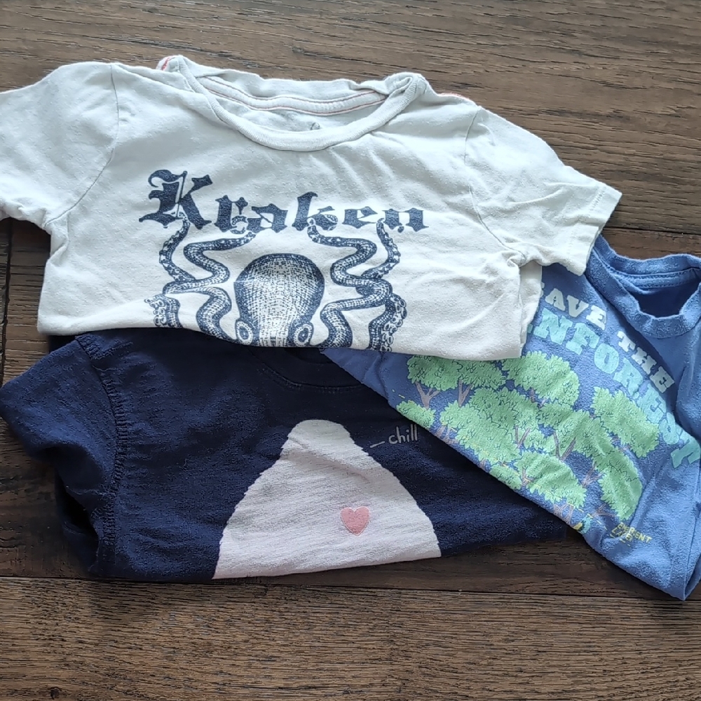 PEEK Shirt Lot Graphic T-Shirts - 2T